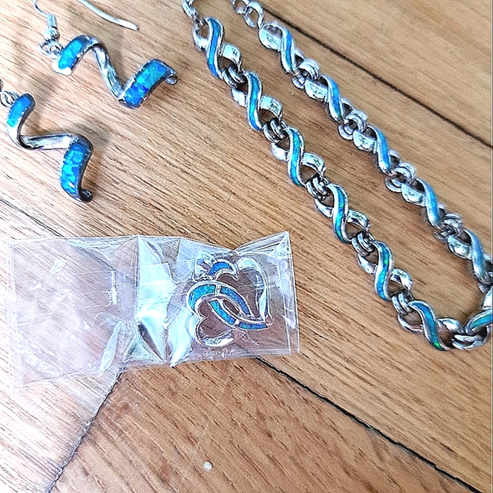 Matching Jewelry Set